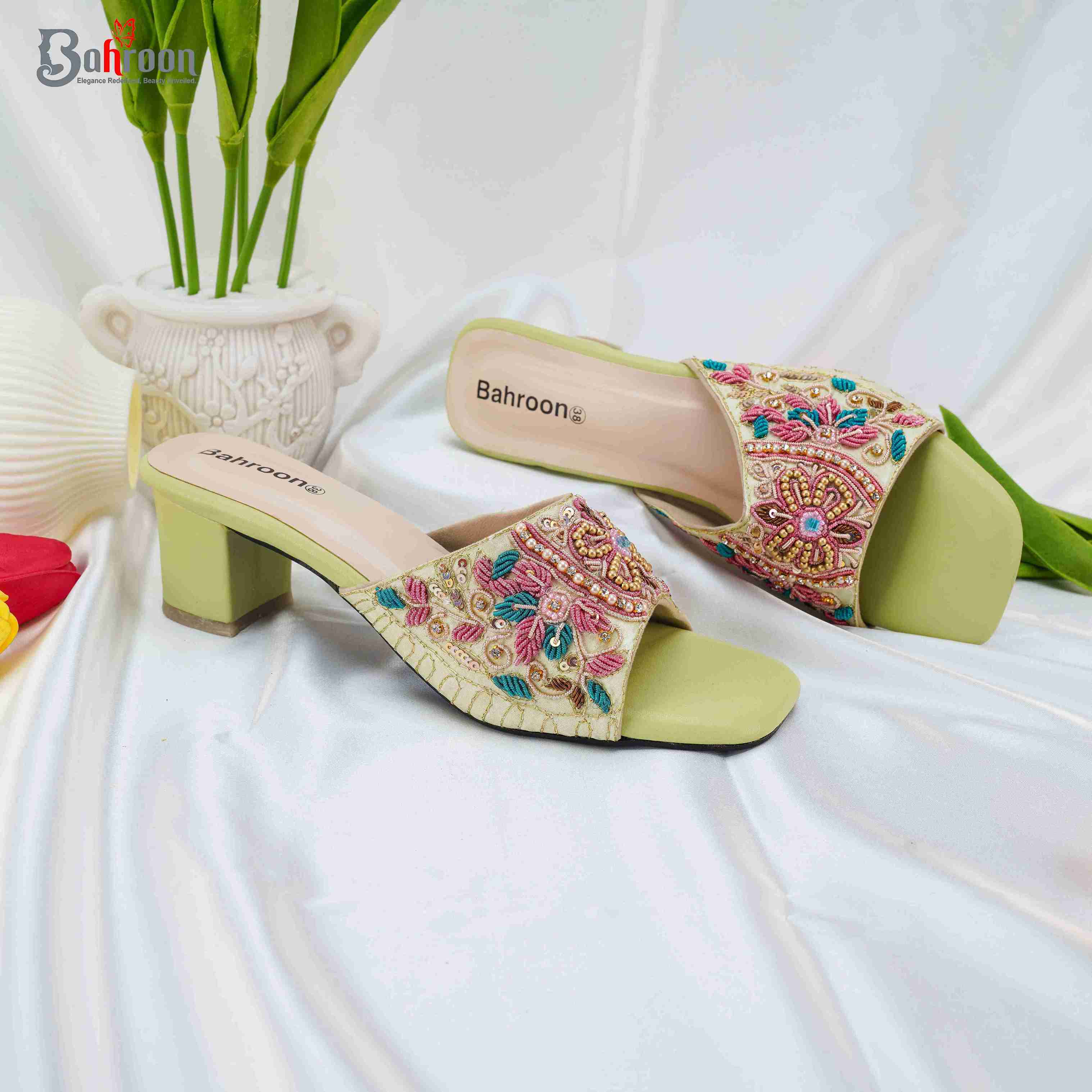 Premium Handcrafted Heel (𝑷𝒖𝒔𝒉𝒑𝒊𝒕𝒂)