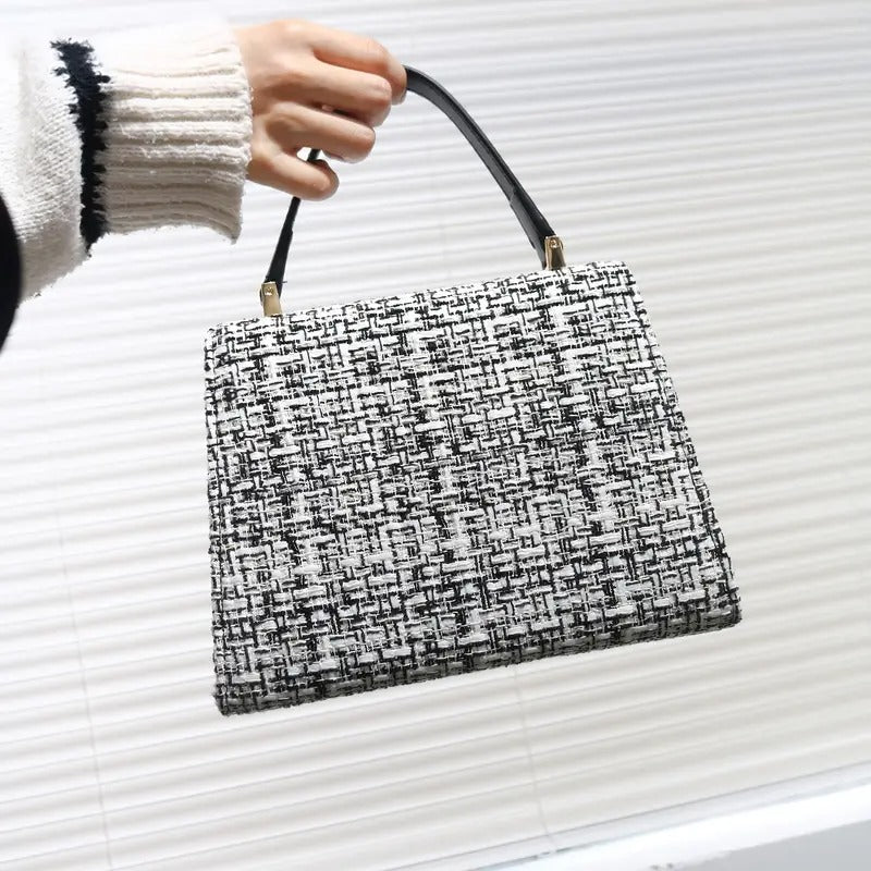 High-Class Imported(𝐜𝐥𝐮𝐭𝐜𝐡 𝐛𝐚𝐠)