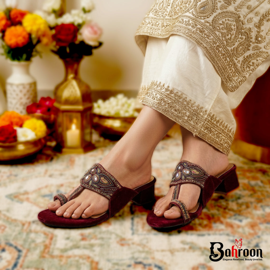 Premium Heel (𝑴𝒂𝒏𝒋𝒂𝒓𝒊)