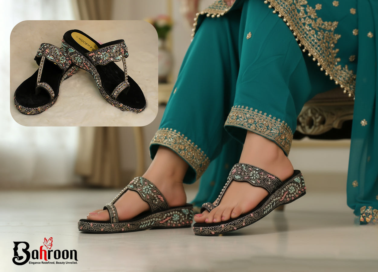 Premium Handcrafted Heel (𝐍𝐨𝐨𝐫𝐣𝐚𝐡𝐚𝐧)