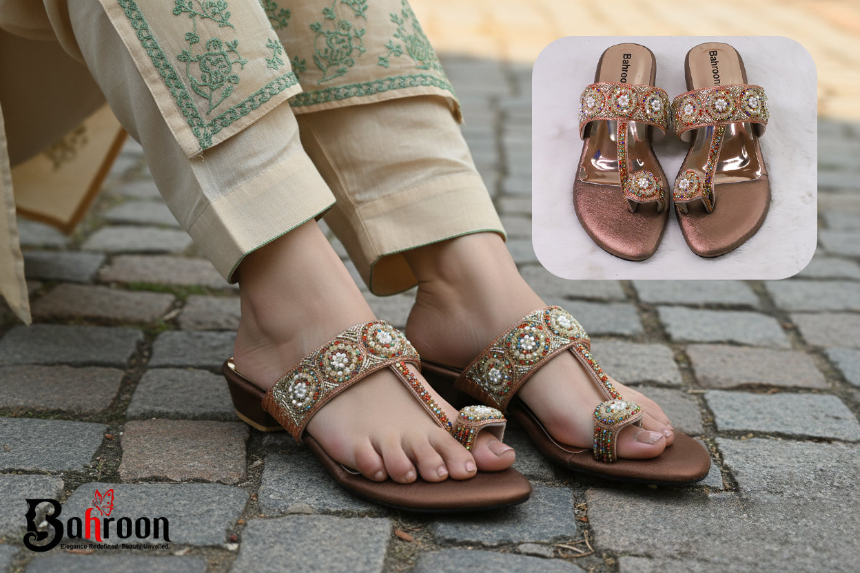 Premium Handcrafted Flat ( 𝐌𝐚𝐝𝐡𝐮𝐫𝐢 )