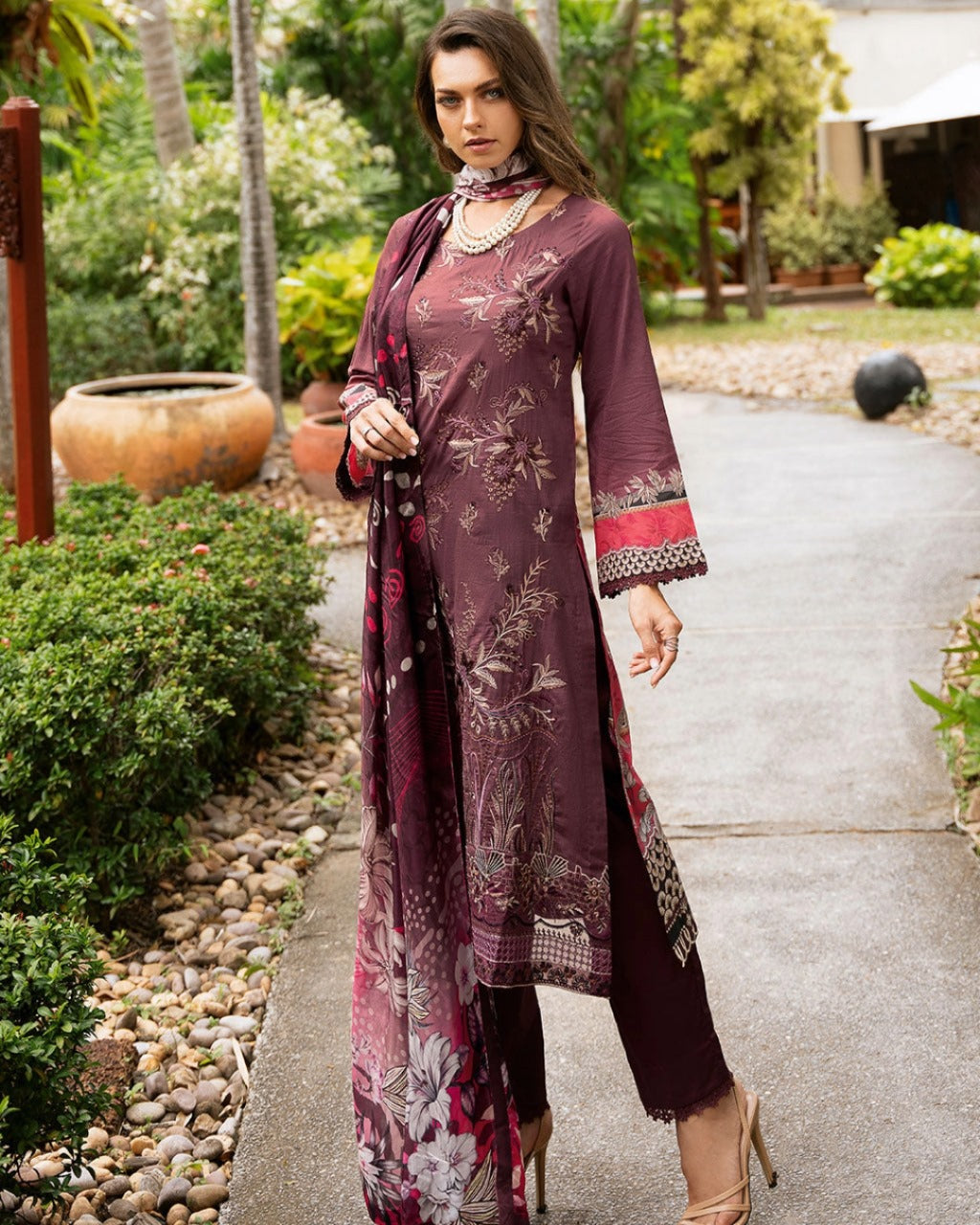 Original Pakistani(𝐑𝐢𝐰𝐚𝐲𝐚𝐭 𝐛𝐲 𝐑𝐚𝐦𝐬𝐡𝐚 𝐋𝐮𝐱𝐮𝐫𝐲 𝐋𝐚𝐰𝐧) Vol-11